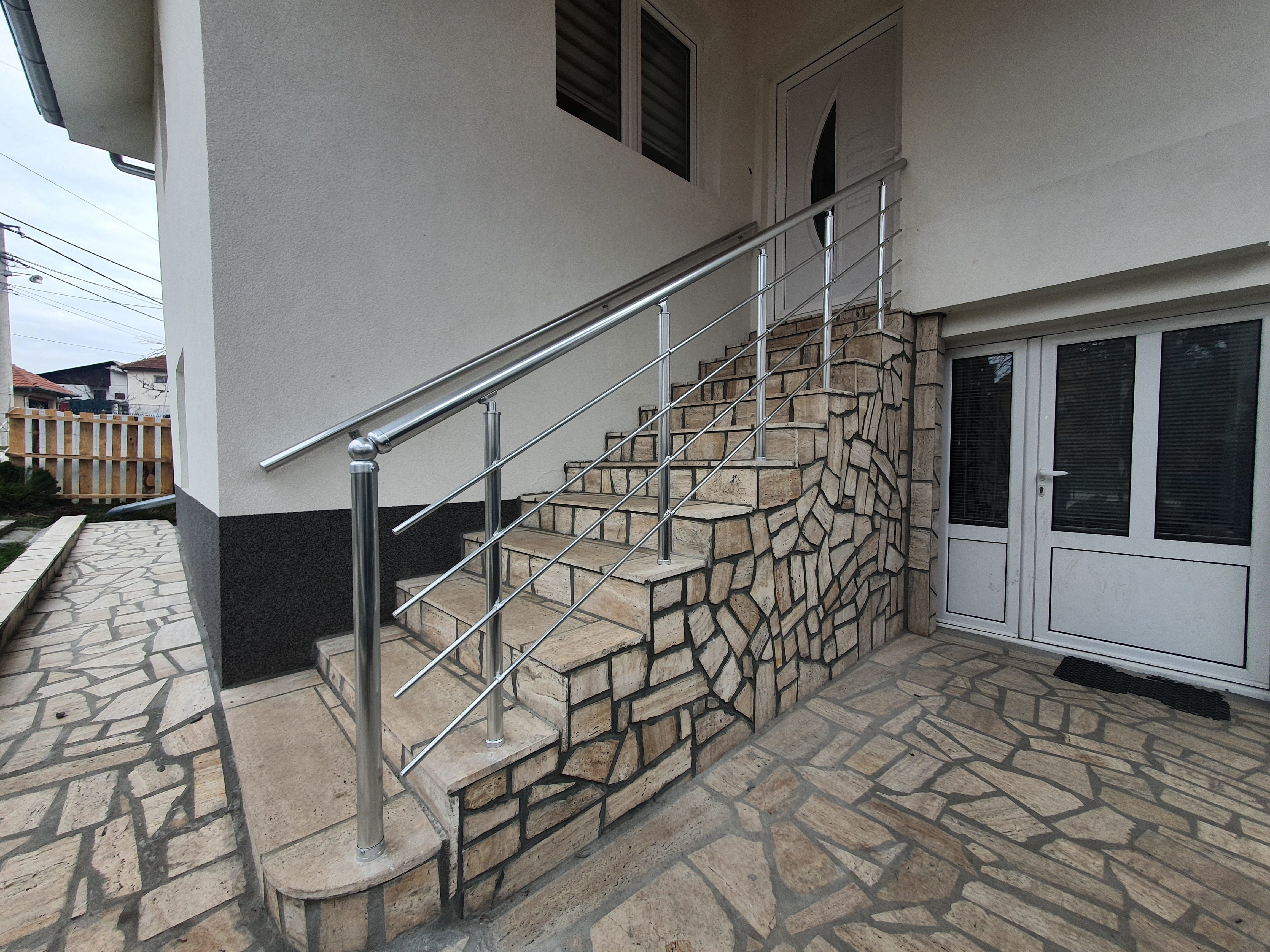 Other work made to measure — Alu kramil, Serbia (251)