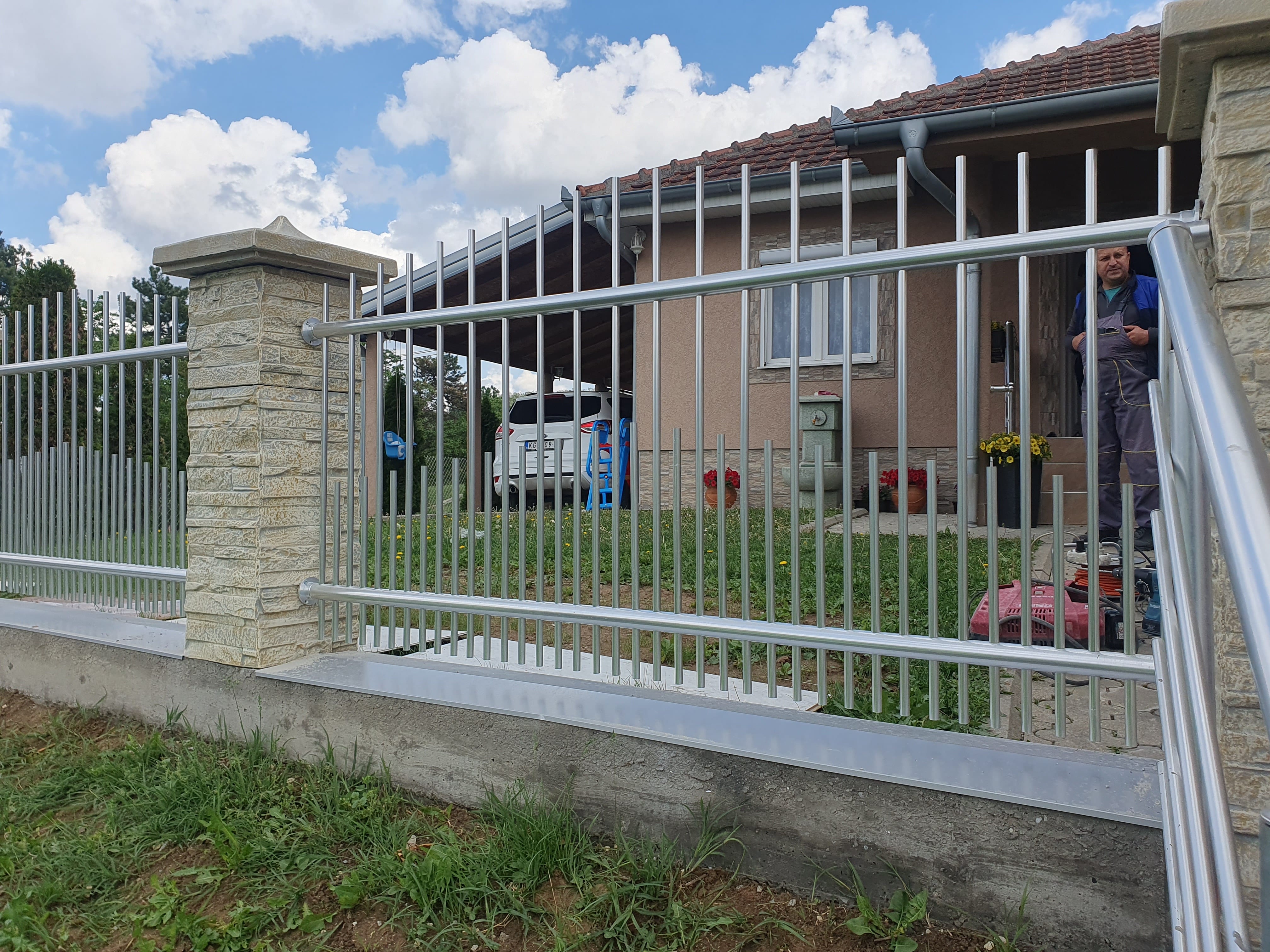 Other work made to measure — Alu kramil, Serbia (262)
