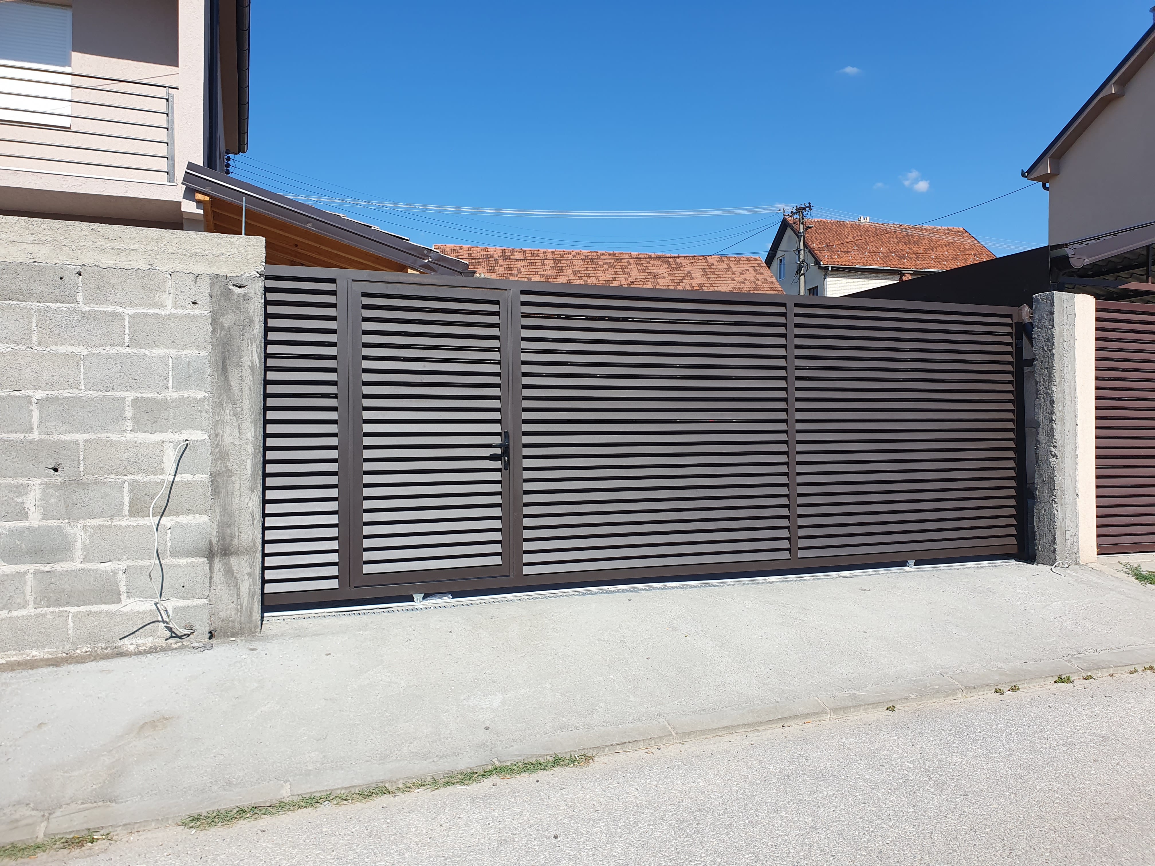 Other work made to measure — Alu kramil, Serbia (273)