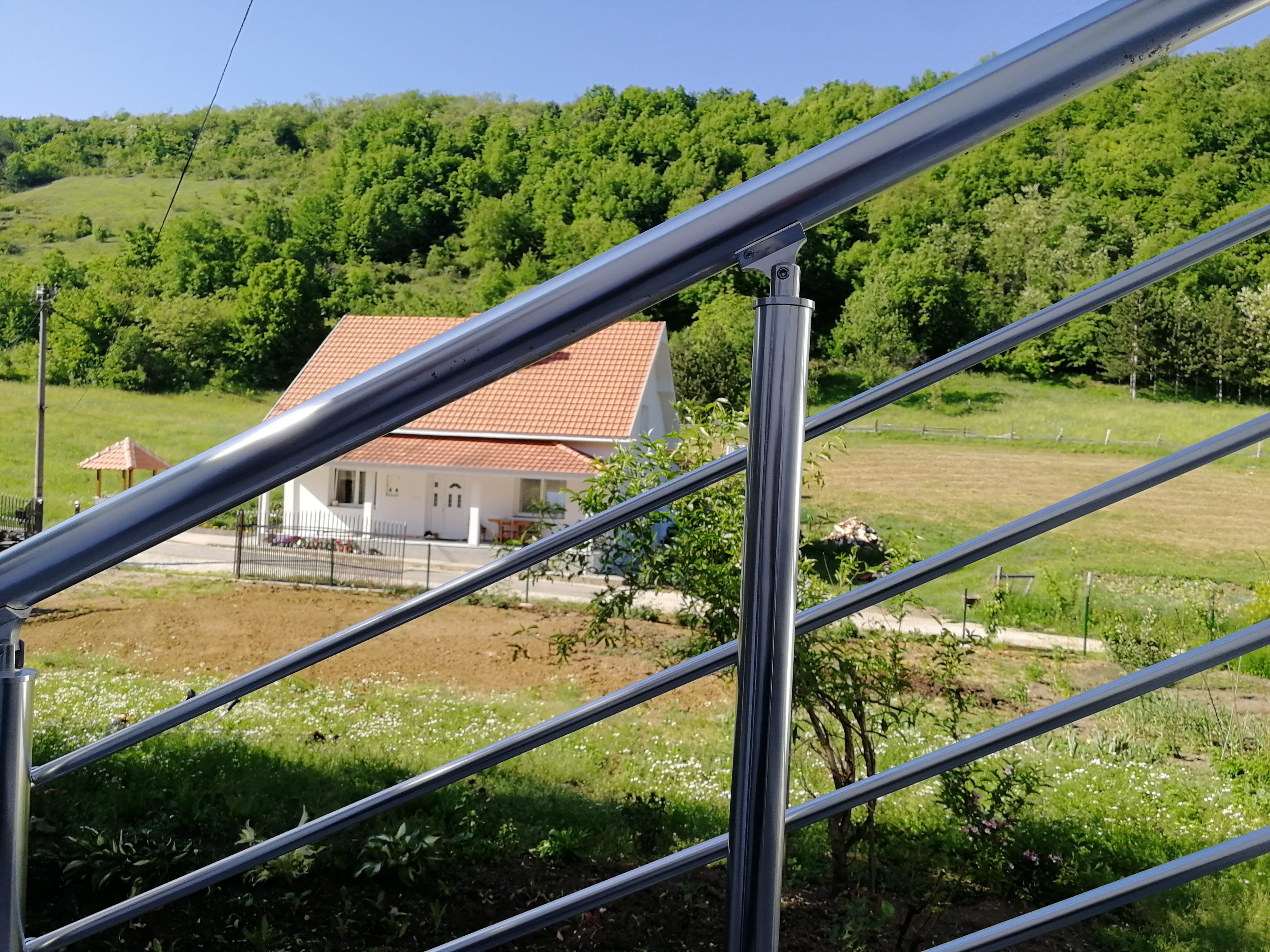 Other work made to measure — Alu kramil, Serbia (302)